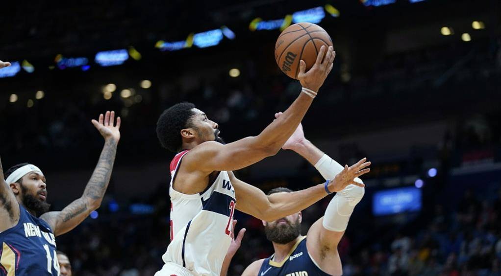 篮网队主场告捷,稳坐东部榜首 篮网队主场告捷,稳坐东部榜首