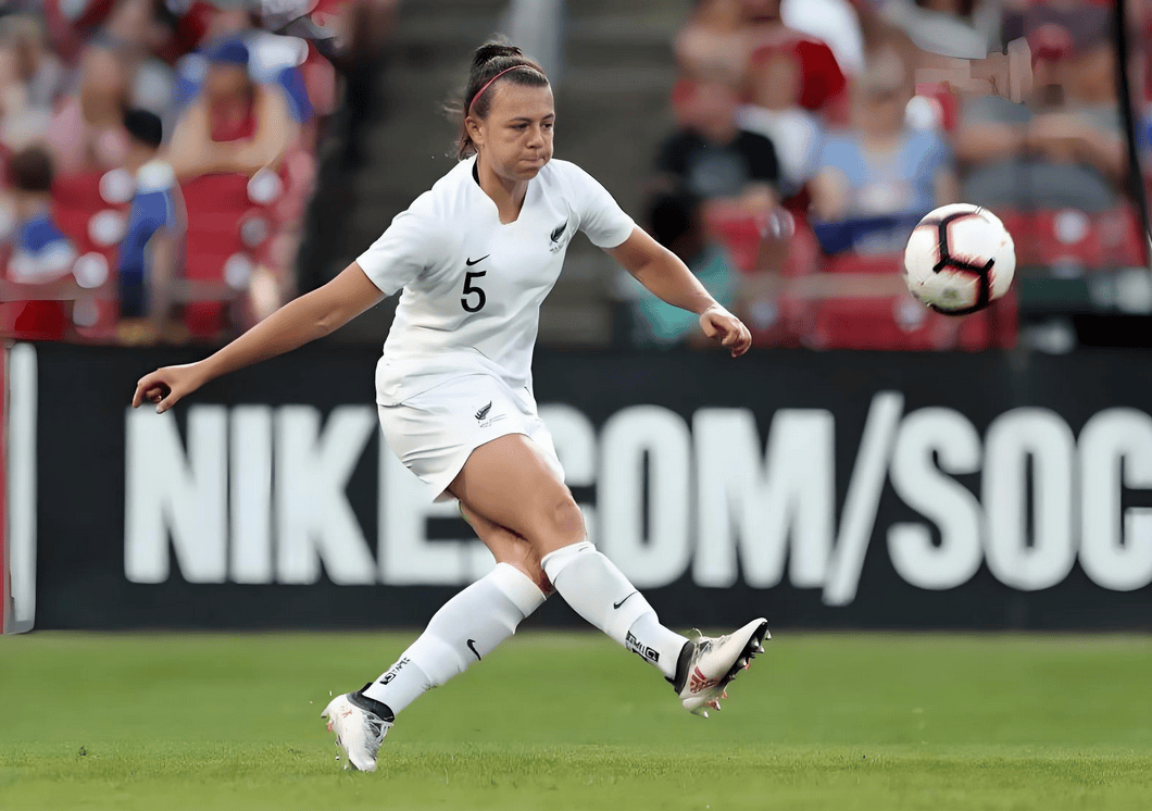 加拿大女足在友谊赛事中实现逆转