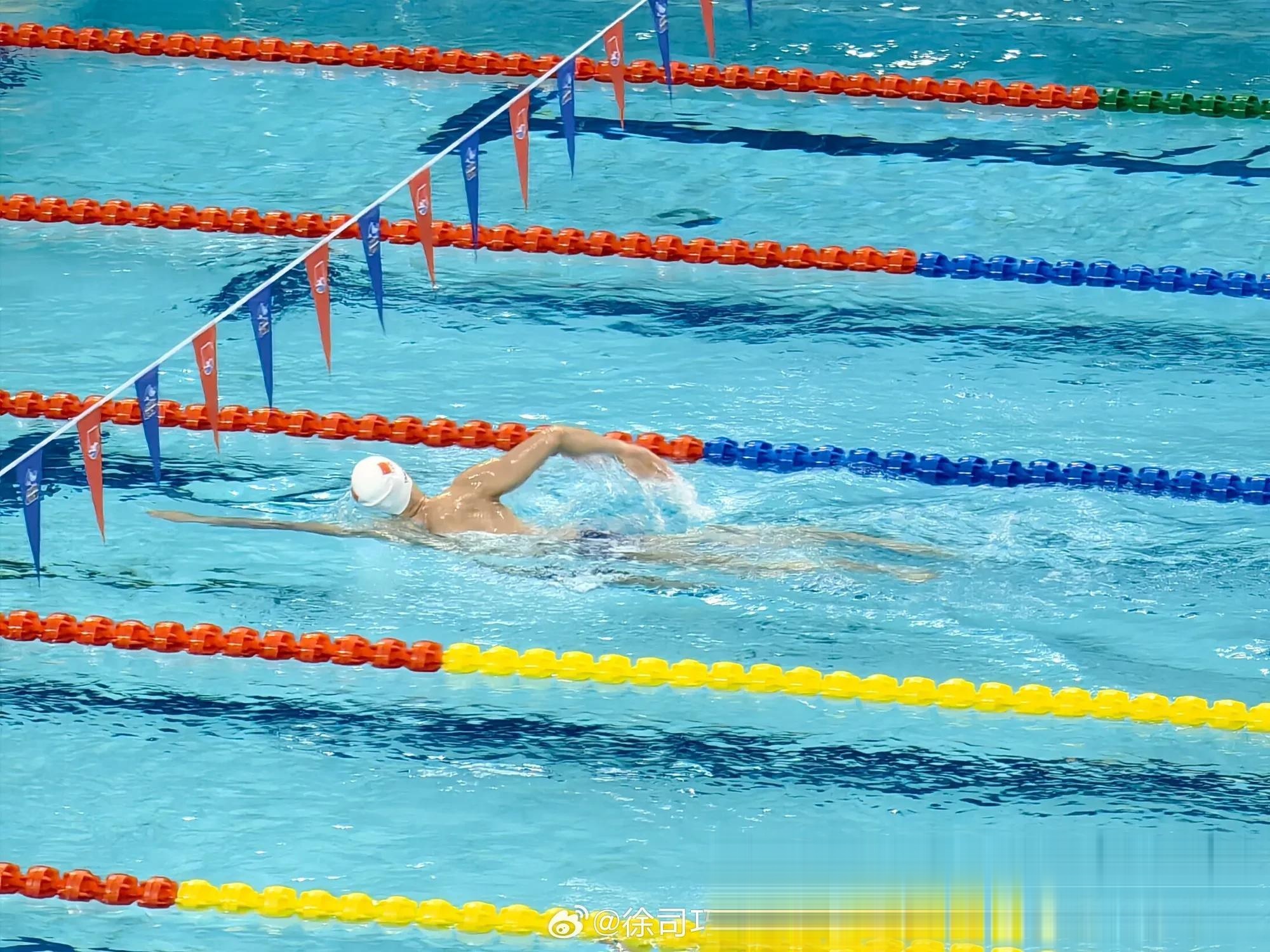 包含精彩对决!游泳比赛新纪录闪耀赛场的词条 包含精彩对决!游泳比赛新纪录闪耀赛场的词条