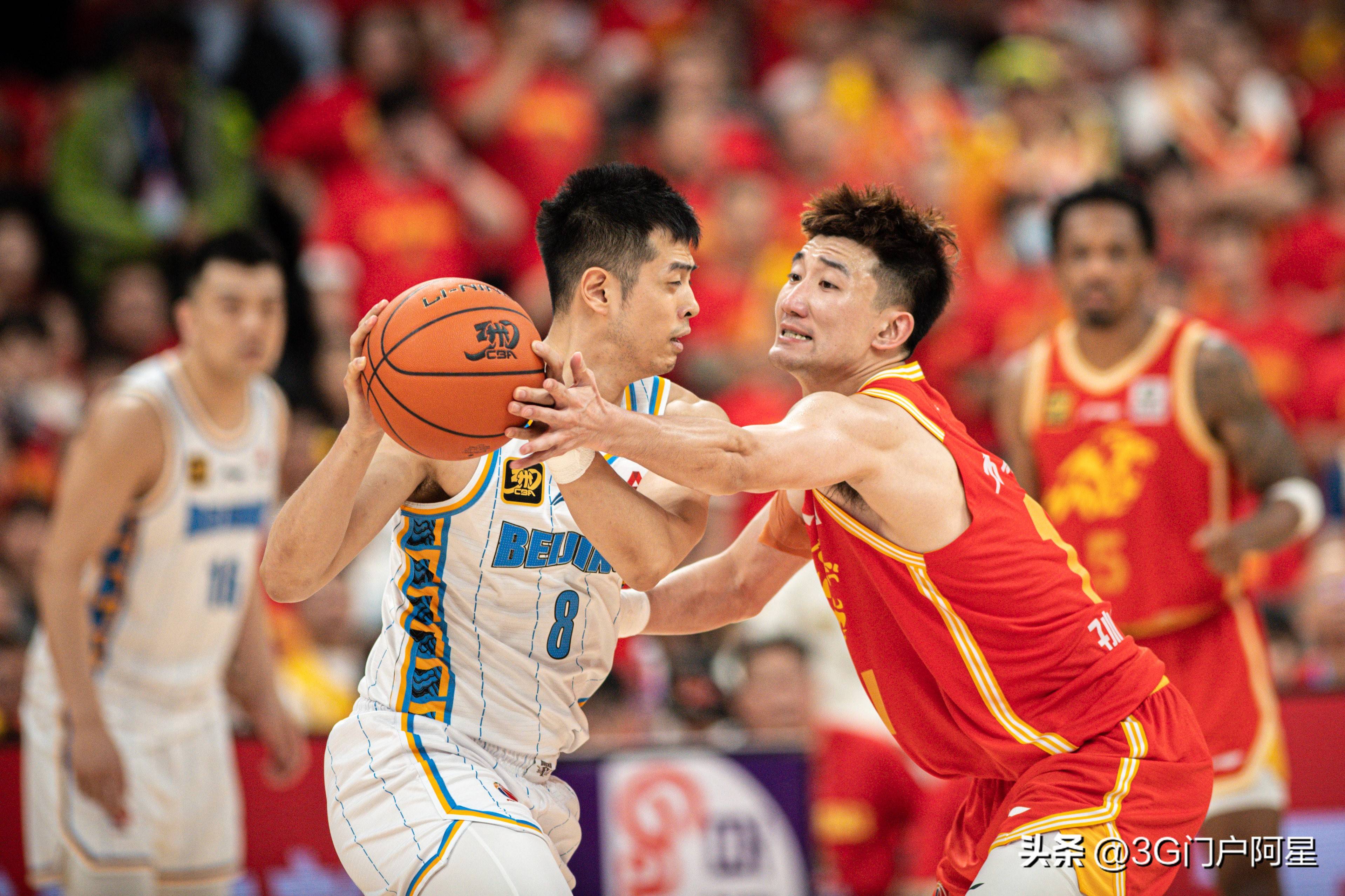 新赛季CBA比赛各队士气高涨,精彩纷呈的简单介绍 新赛季CBA比赛各队士气高涨,精彩纷呈的简单介绍