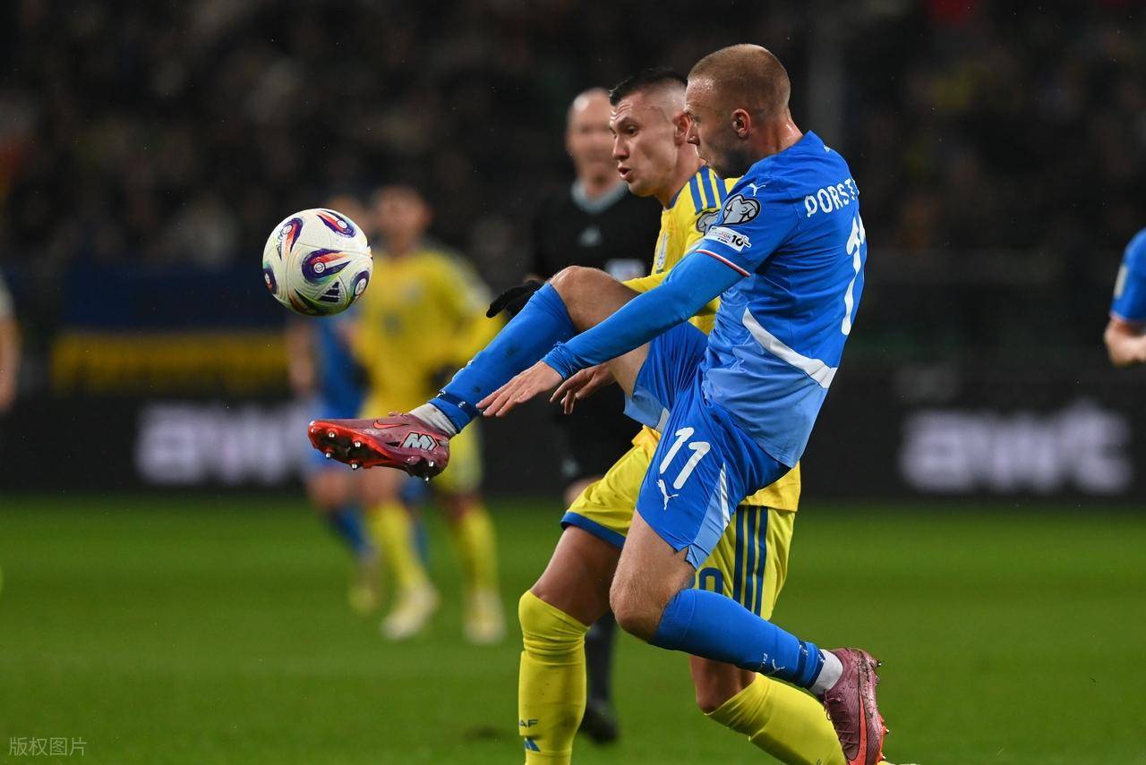 乌克兰队运动员士气高涨，勇夺头名的简单介绍